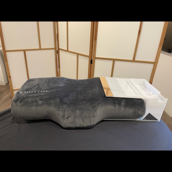 Bella Lash - Picture 3 of 5